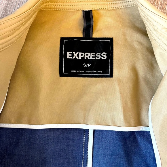 Express Spring Coat - Picture 3 of 3